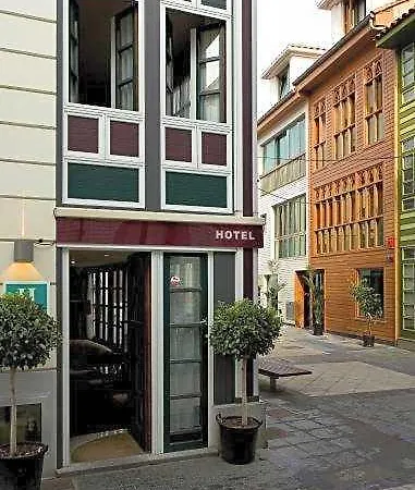 Hotel La Plaza I