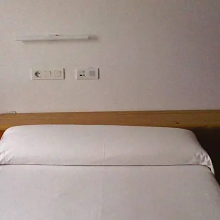 La Plaza I Hotel 2*