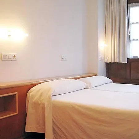 Hotel La Plaza I